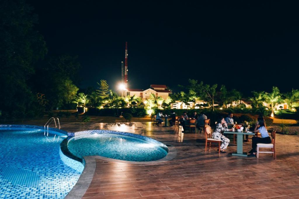 5 Senses Corbett Richness Luxuries Resort ! Destination Wedding & Corporate Events Рамнагар Экстерьер фото