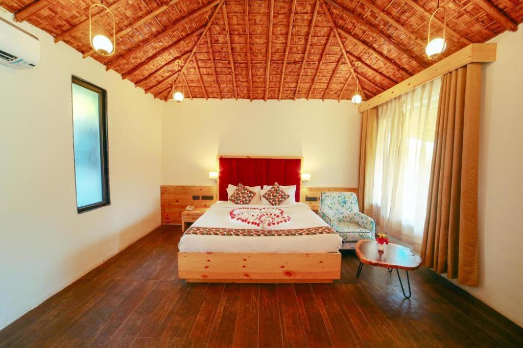 5 Senses Corbett Richness Luxuries Resort ! Destination Wedding & Corporate Events Рамнагар Экстерьер фото